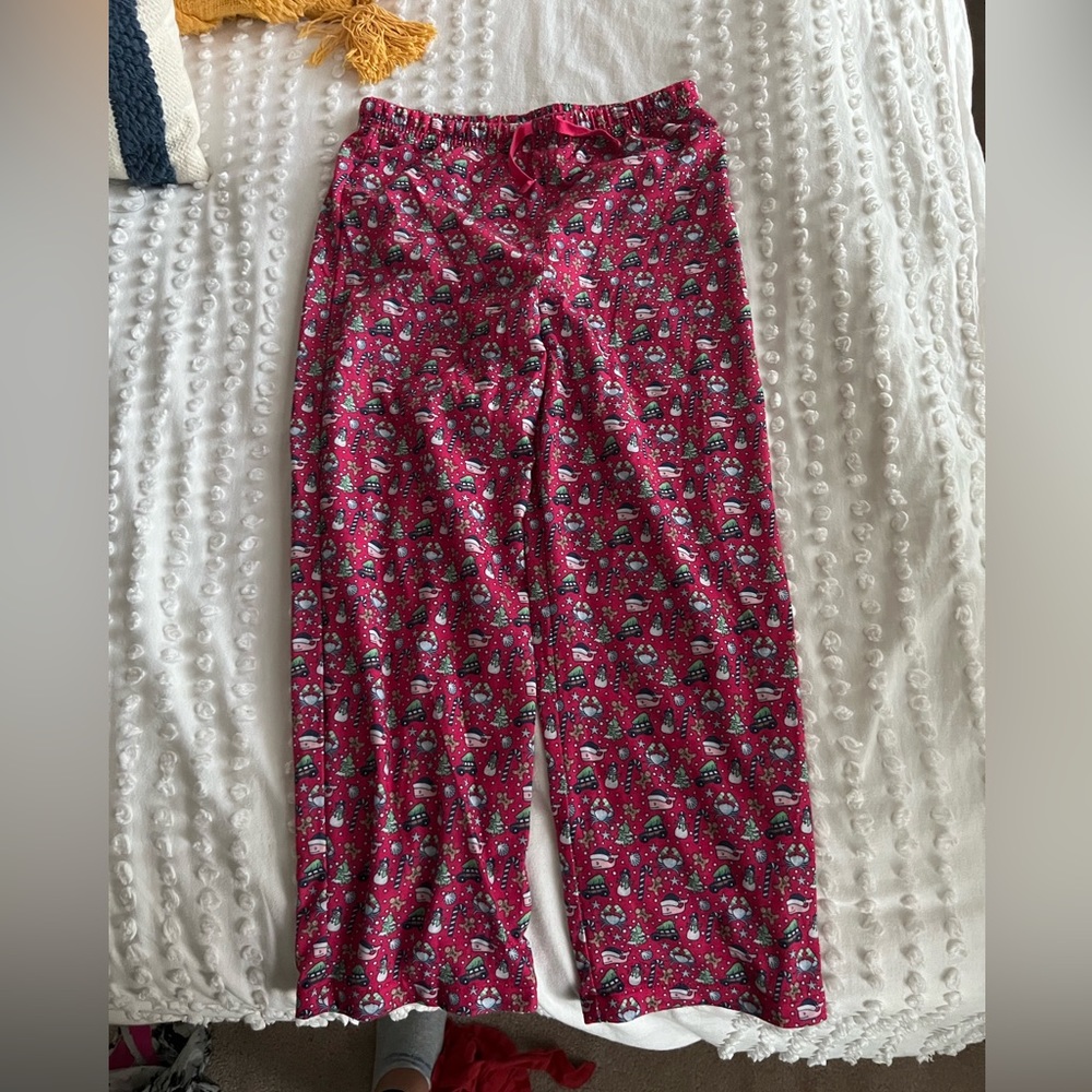 Adorable vineyard vines pajama pants